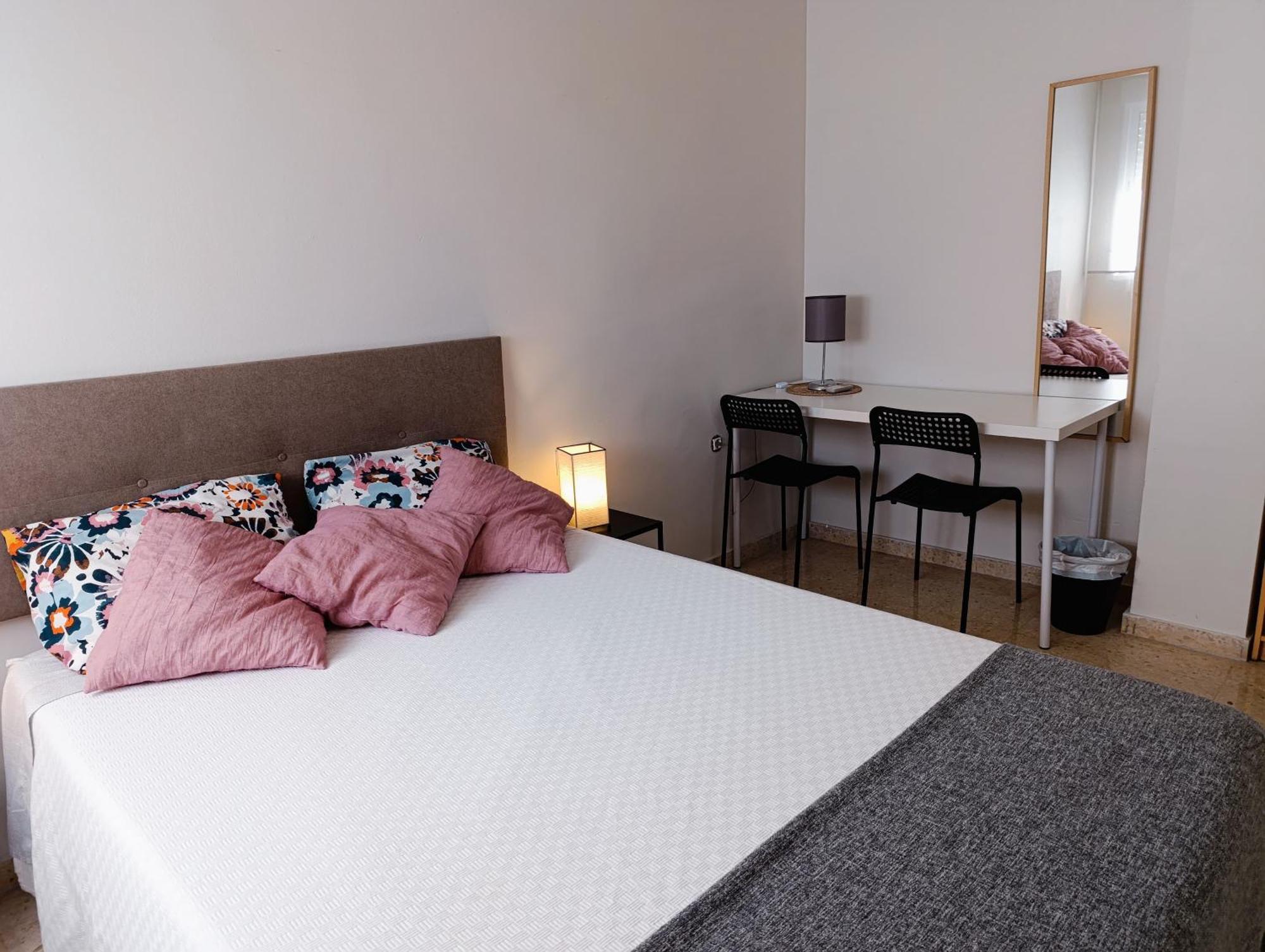 Habitacion Doble Alameda Centro Macarena Sevilla Dış mekan fotoğraf